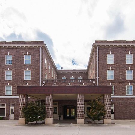 Liberty Hotel, Ascend Hotel Collection Cleburne Bagian luar foto