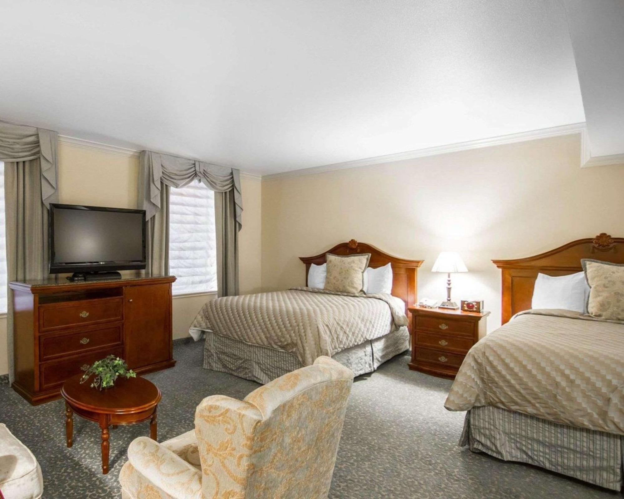 Liberty Hotel, Ascend Hotel Collection Cleburne Bagian luar foto