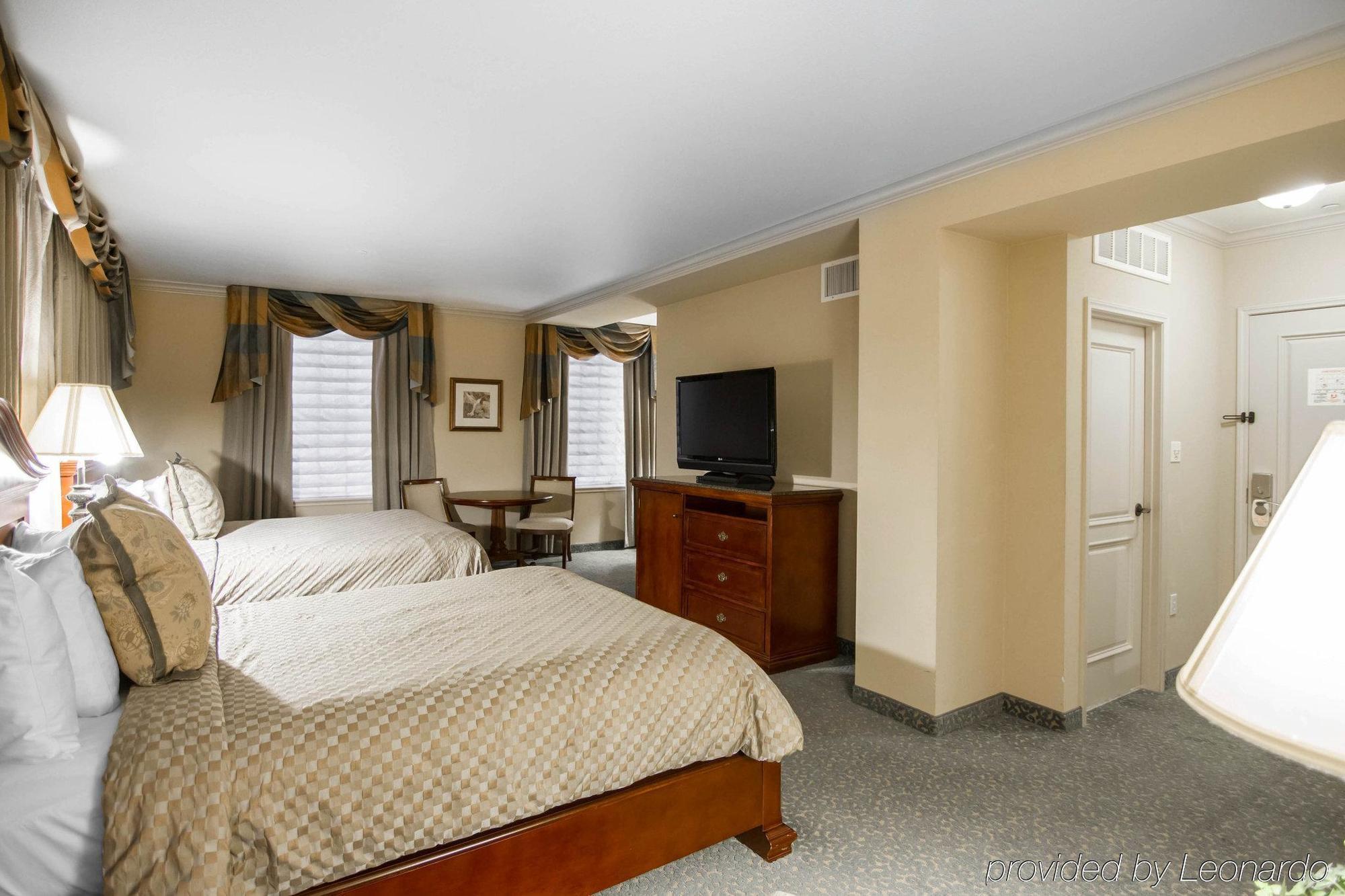 Liberty Hotel, Ascend Hotel Collection Cleburne Bagian luar foto
